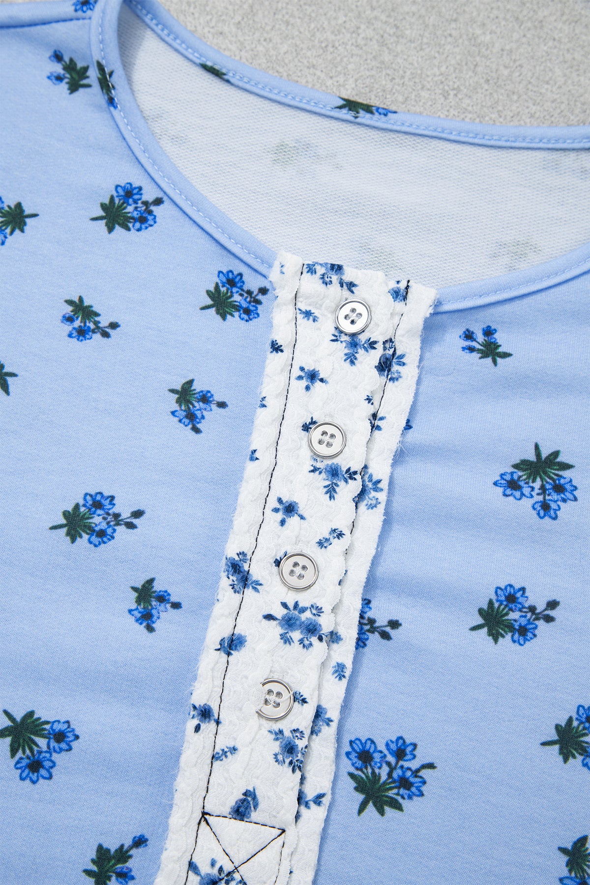 Sky Blue Floral Print Contrast Long Sleeve Tops