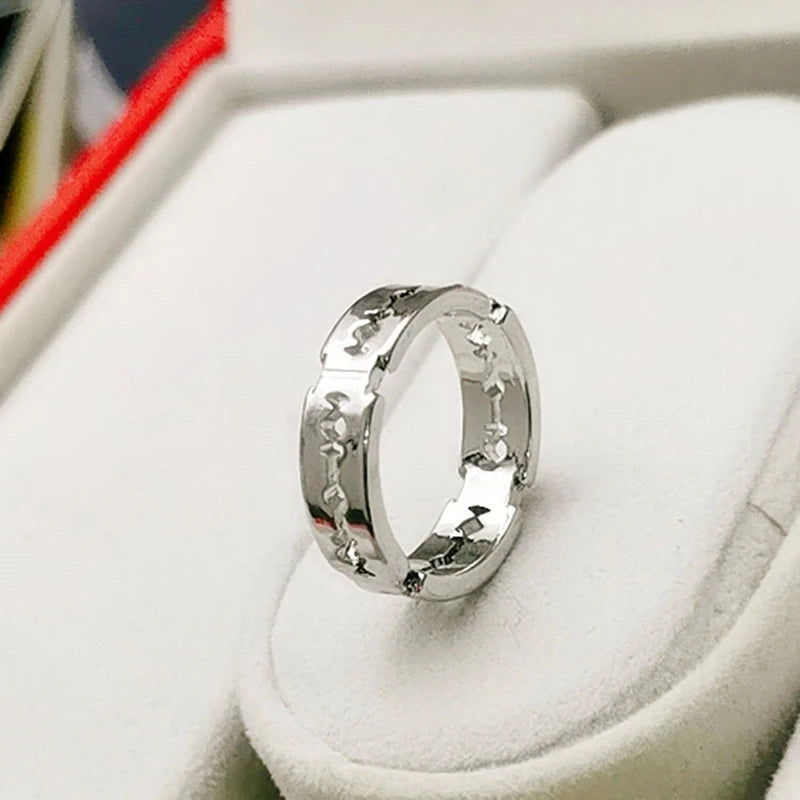 Charm Stainless Steel Hip Hop Bladed Ring Fashion Punk Rock Black Silver Color Ring Lover Couple Rings for Man And Women Ring