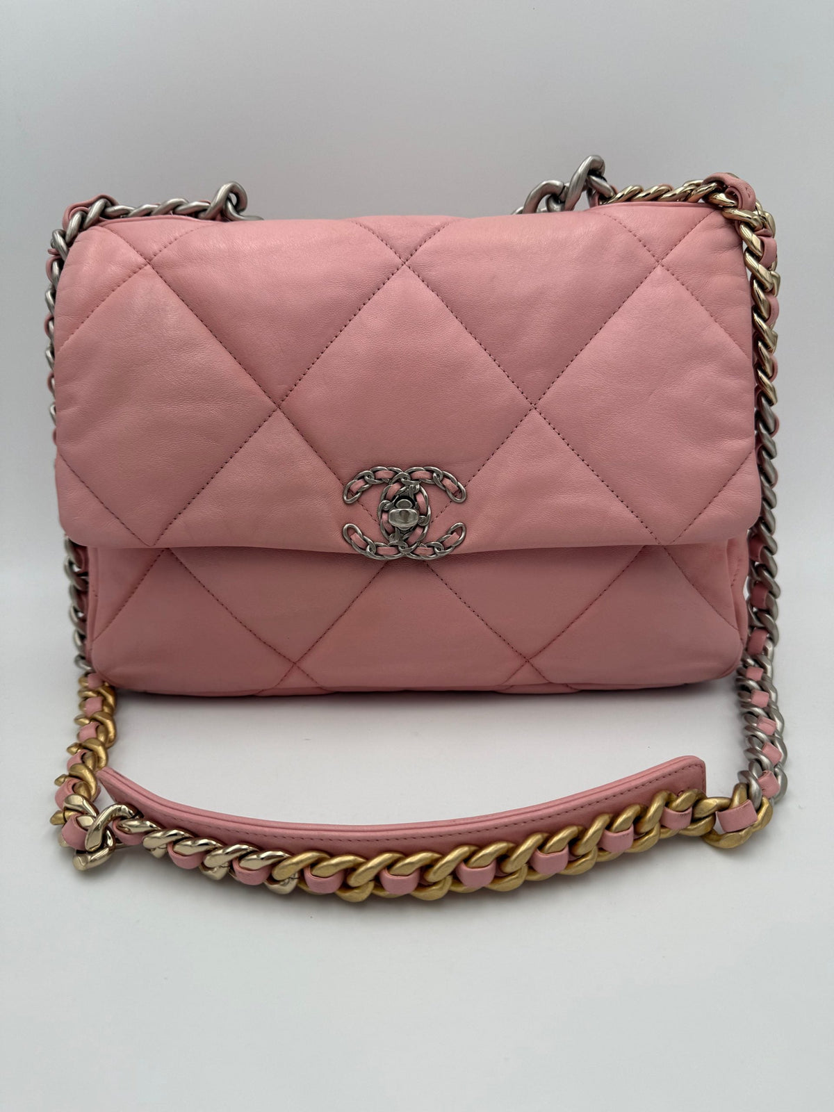 Chanel bags and accessories - YSONA