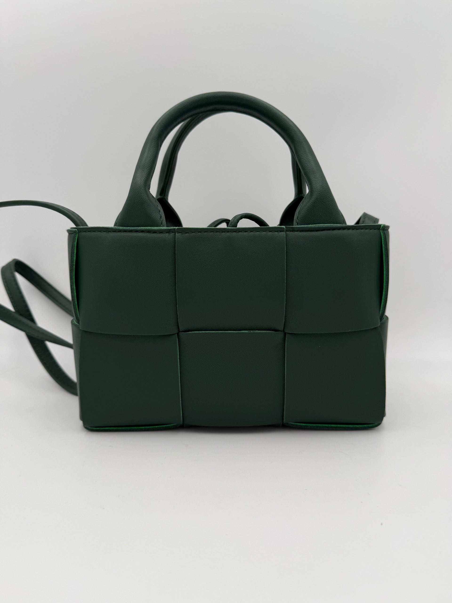 Bottega Veneta BOTTEGA VENETA CANDY ARCO Shoulder Bag