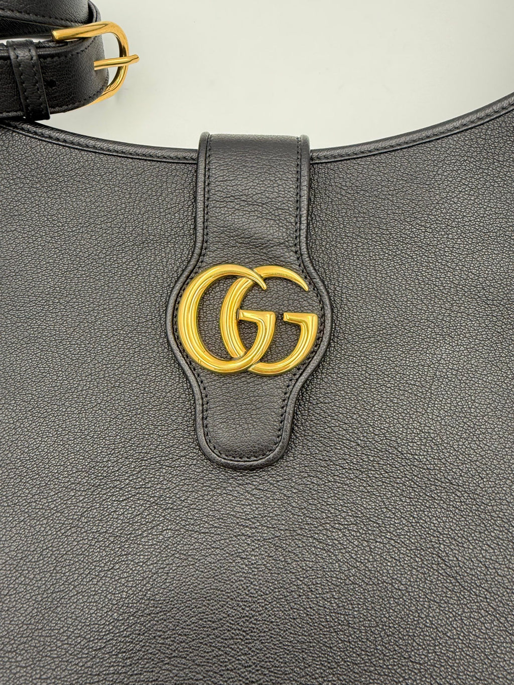 Gucci GUCCI APHRODITE Black Shoulder or Crossbody Bag