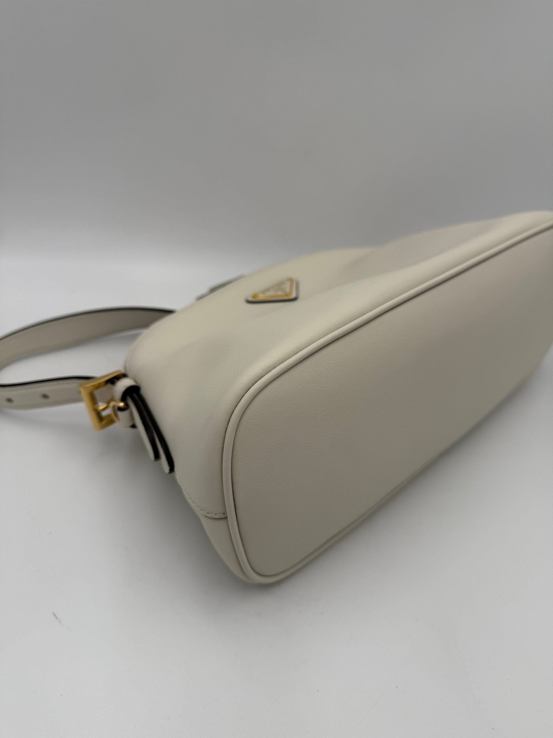 Prada PRADA Bauletto BOWLING in Leather Handbag