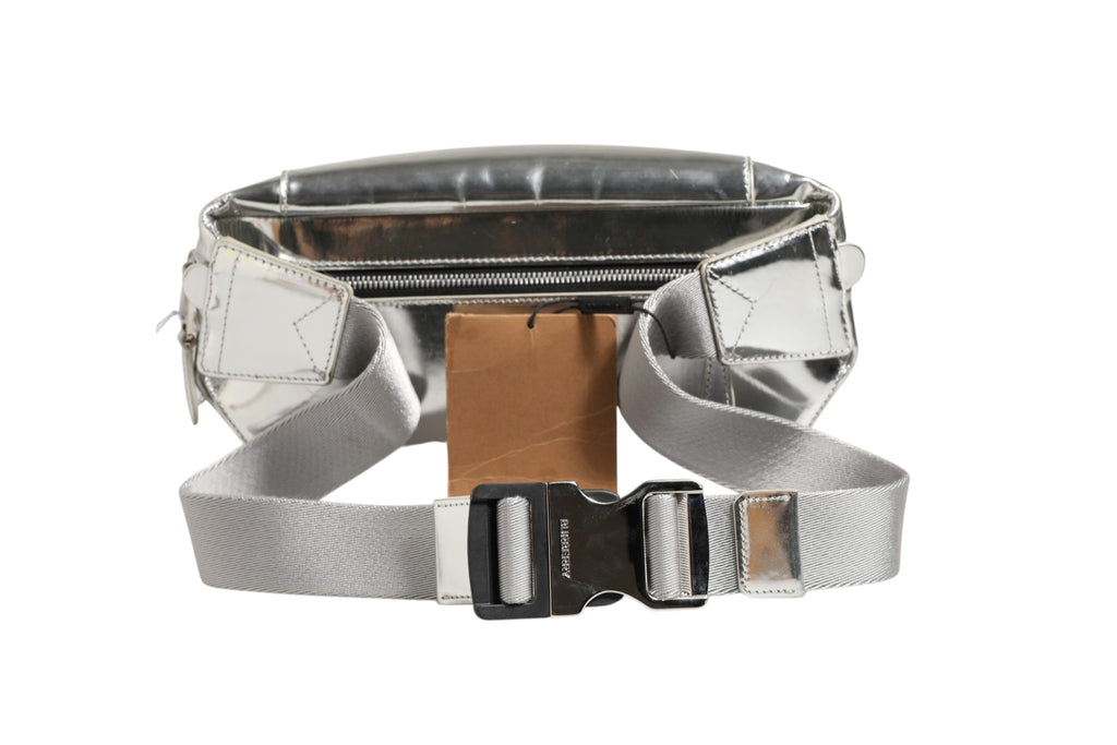Burberry Belt bag Silver in Synthetic