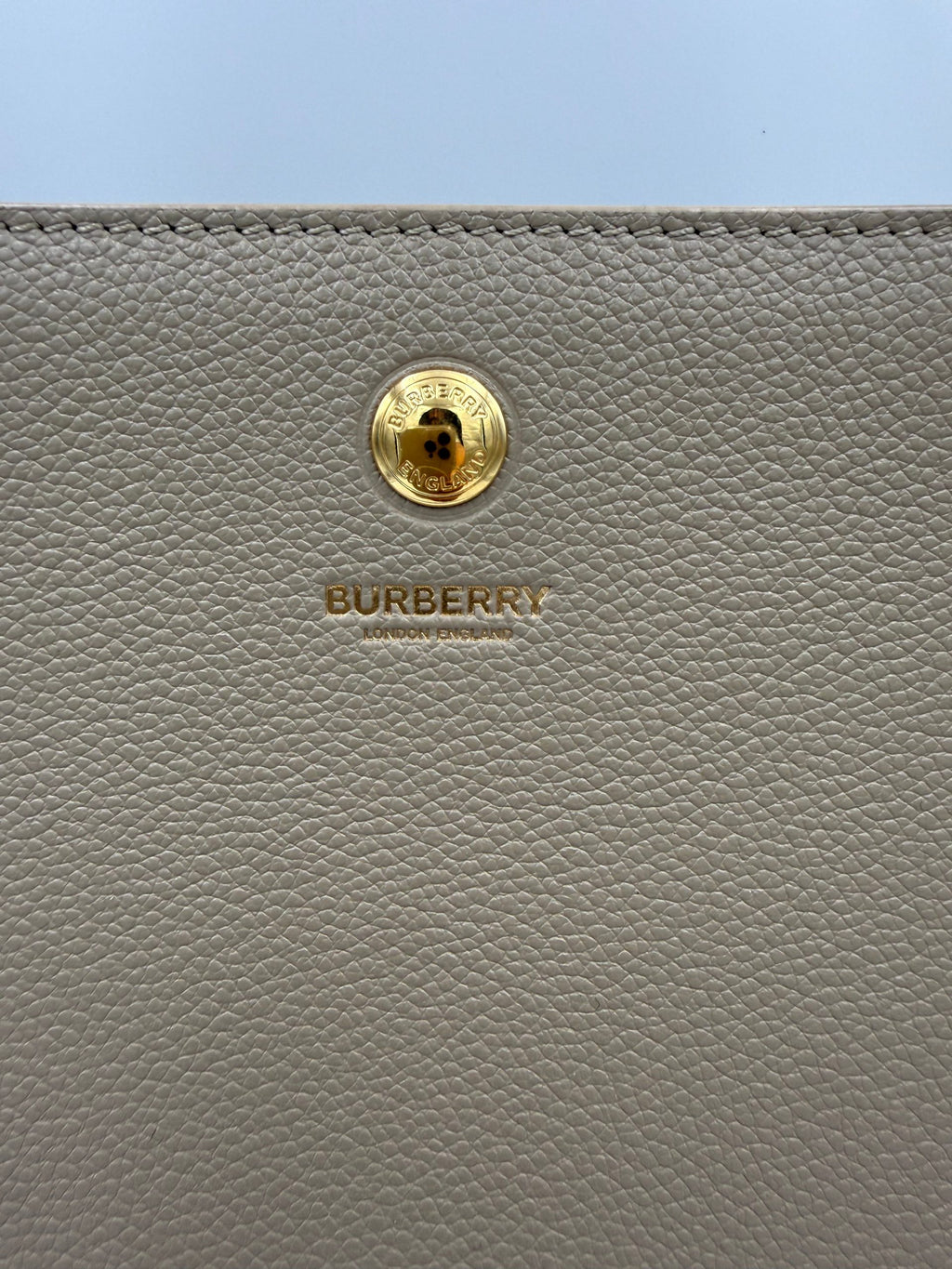 Burberry BURBERRY TITLE BAG Tote