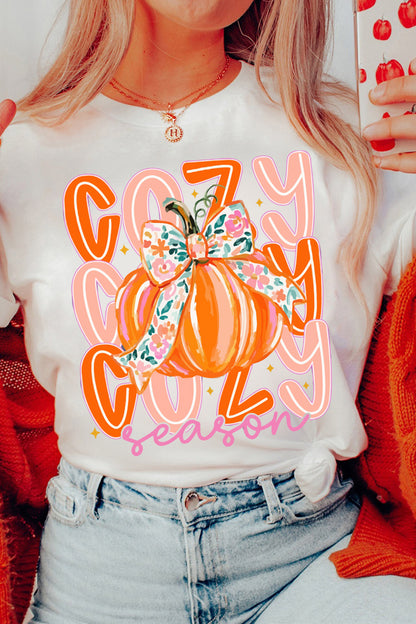 White Cozy Season Pumpkin Graphic Round Neck T-Shirt