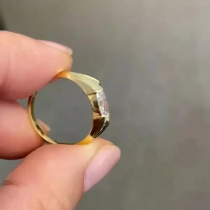 Huitan Smooth Rings for Women High-quality Gold Color Wedding Engagement Promise Rings Anniversary Gift Timeless Style Jewelry
