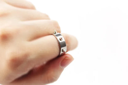 Rivets Ring NEW Punk 3 Rivet Stainless Steel Couple Rings Perceived Temperature Mood Discolor Stainless Steel Rings 20020