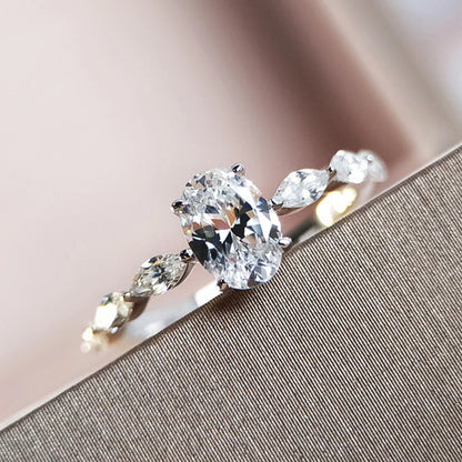 Huitan Dainty Women Engagement Rings AAA Cubic Zircon Silver Color Delicate Proposal Ring for Lover High Quality Wedding Jewelry