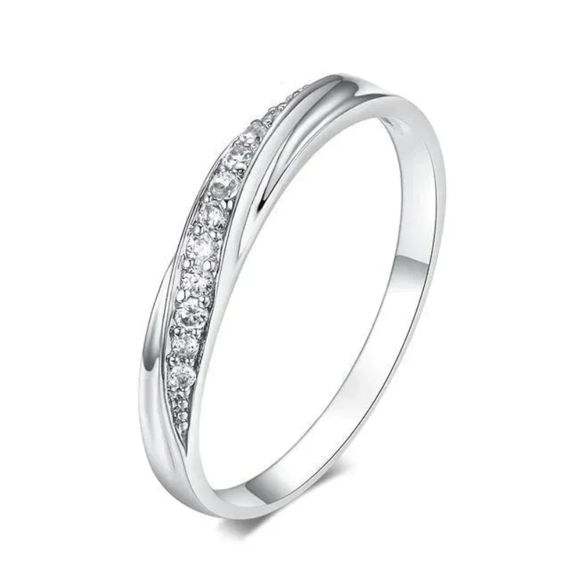 Huitan 2020 NEW Fashion Wedding Ring For Women Micro Paved Cubiz Zircon Finger Rings Female Engagement Jewelry Accessories