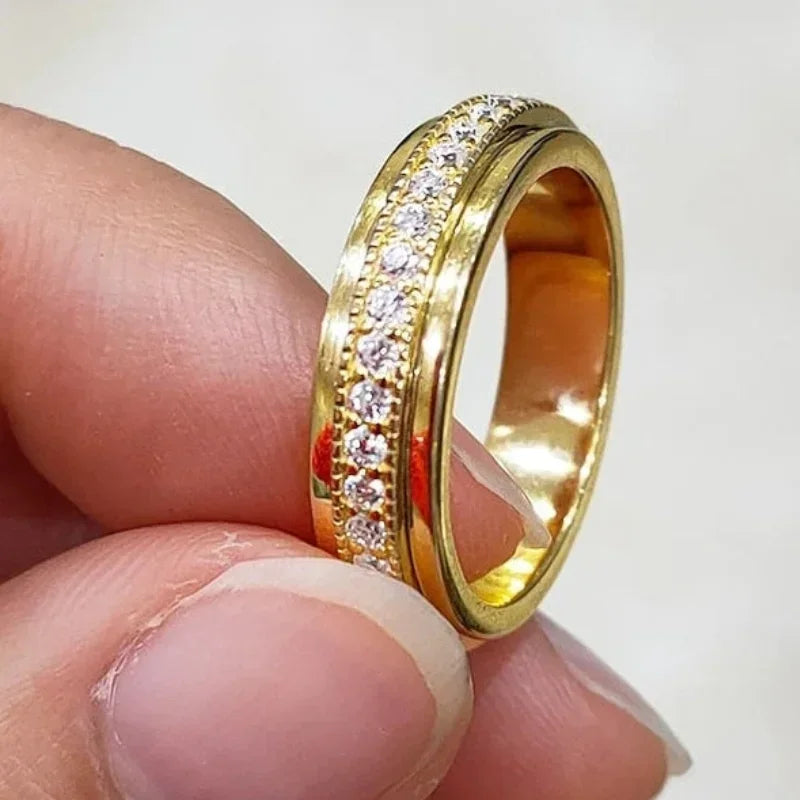 Huitan 2020 NEW Fashion Wedding Ring For Women Micro Paved Cubiz Zircon Finger Rings Female Engagement Jewelry Accessories
