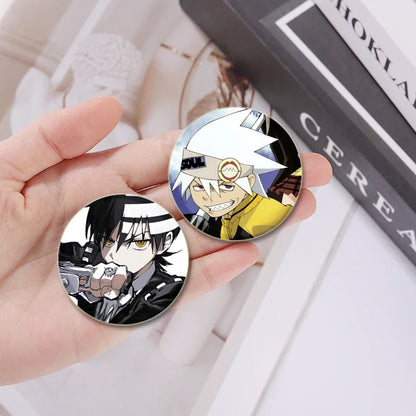 32/44/58MM Anime Soul Eater Pins Thompson Patricia Evans Soul Eater Albarn Maka Figure Icon Brooches Badge for Backpack Clothes