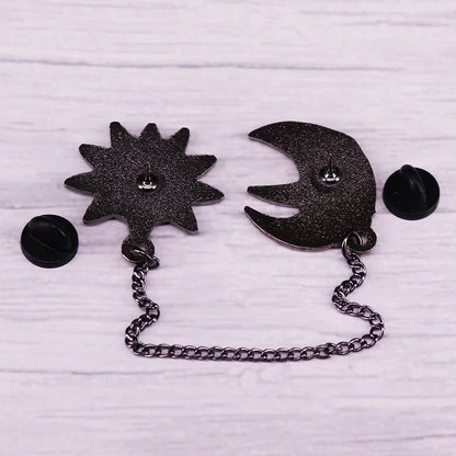 Anime Soul Eater The Sun N Moon Brooch Pins Chain Badge Backpack Decoration Nights of Halloween Jewelry Accessories