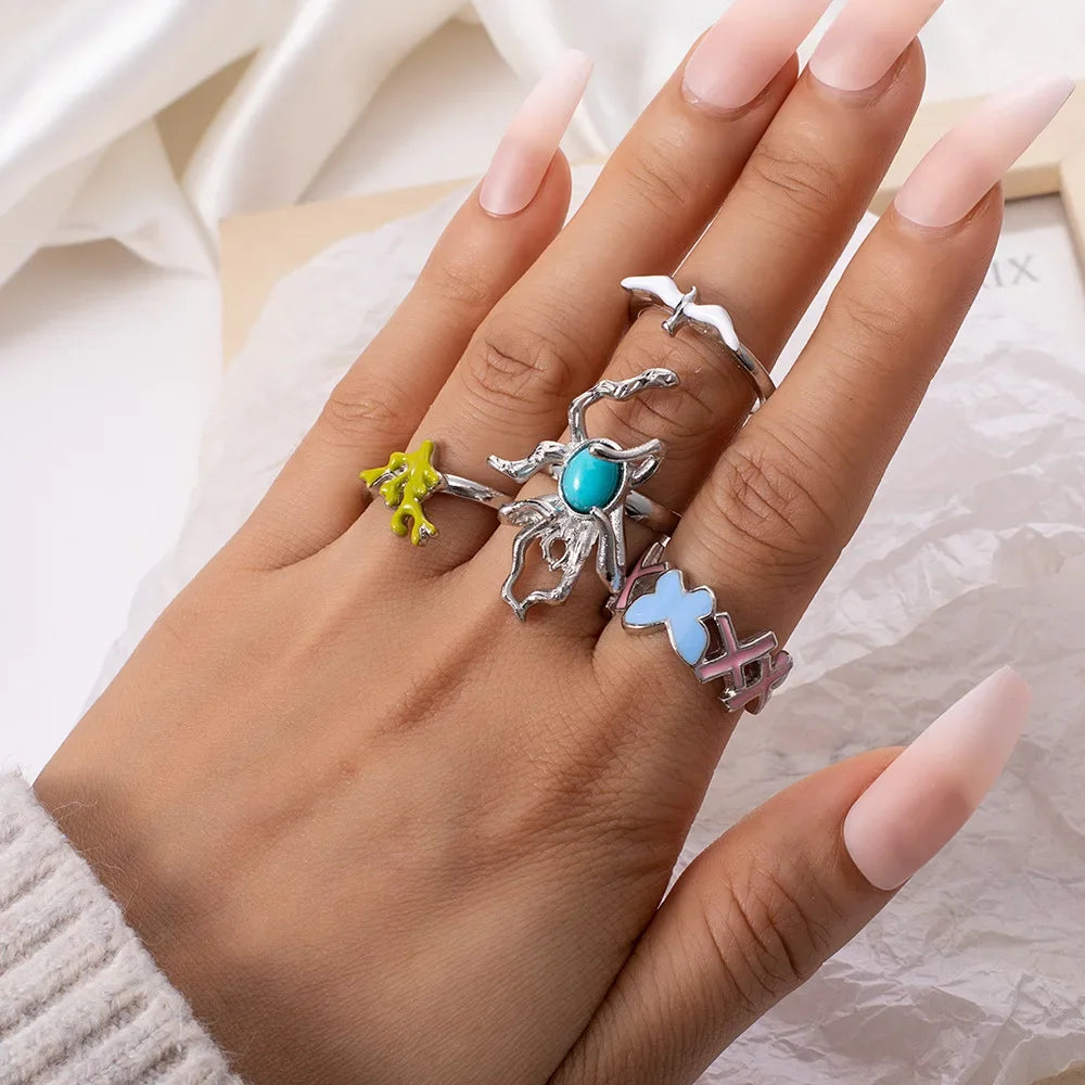 LATS 8pcs Irregular Red Crystal Heart Aesthetic Rings for Women Y2K Gothic Butterfly Spider Ring Creative Jewelry Accessories