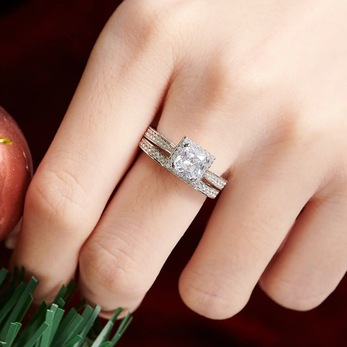 Newshe 2Pcs Genuine 925 Sterling Silver Moissanite /AAAAA Zircons Wedding Ring Set Halo Princess Cut Engagement Rings for Women