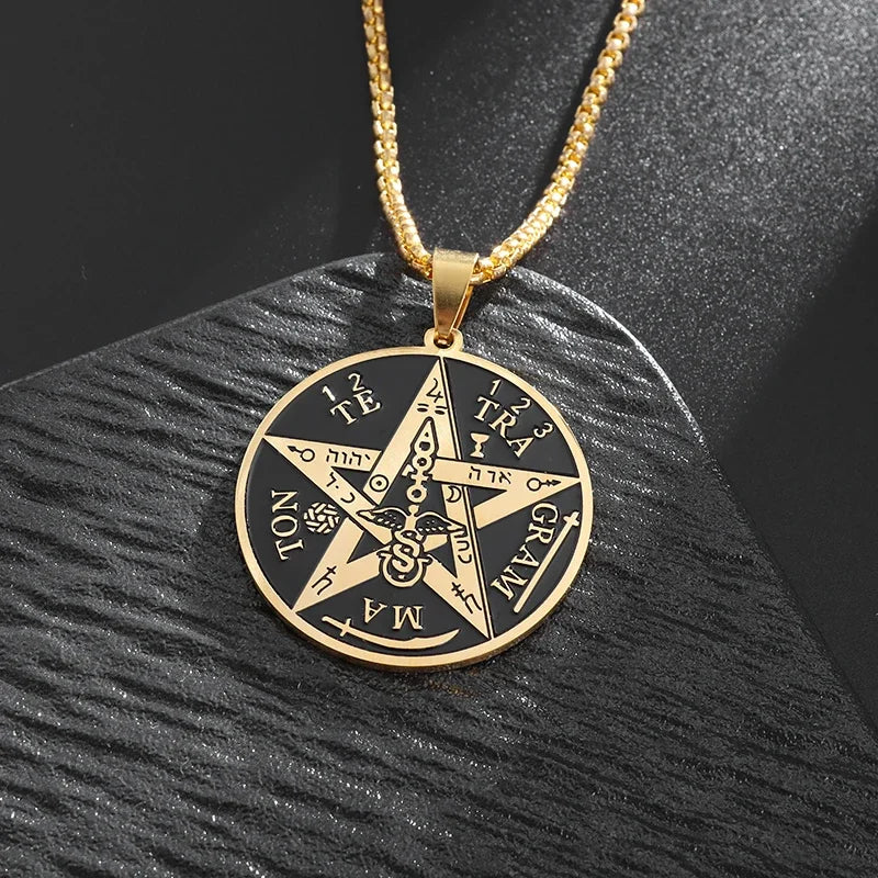 Stainless Steel Trinity Celtic Knot Nordic Rune Pendant Necklace Retro Ethnic Style Irish Knot Lucky Amulet Jewelry for Men