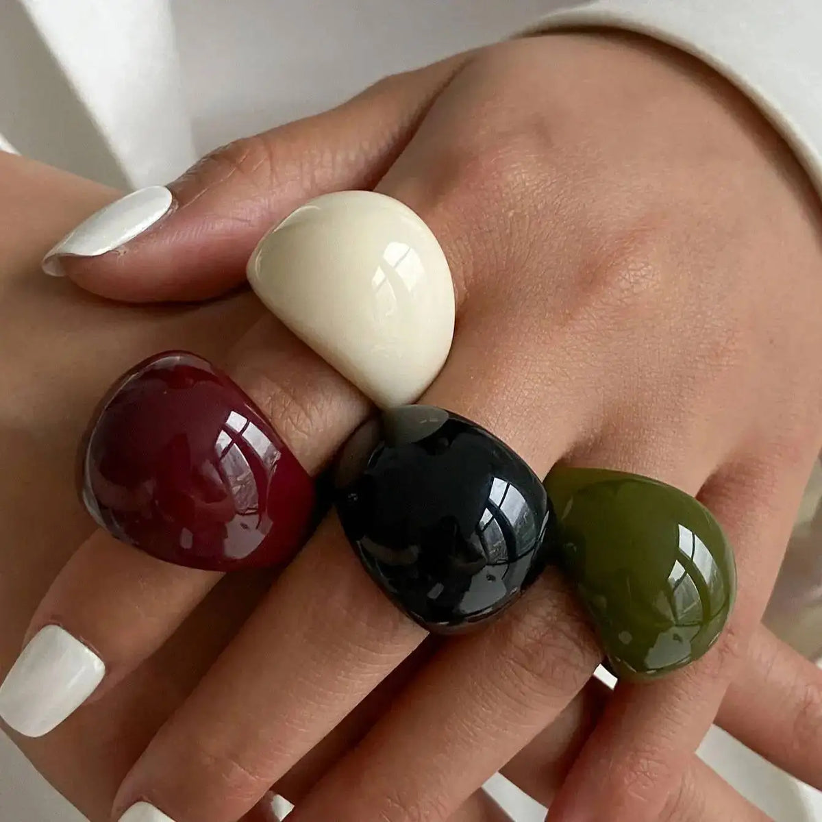 Salircon Korean Simple Acrylic Rings Vintage Round Ring for Women New Punk Resin Big Kpop Finger Wide Ring Fashion Party Jewelry