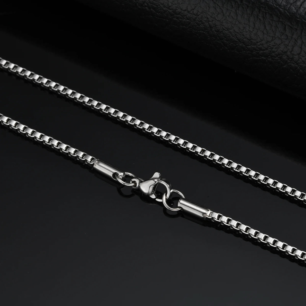 Punk Silver Color Chain Necklace for Men Women,Hip Hop Stainless Steel Braided Link Chokers,Classic Metal Jewelry Gift