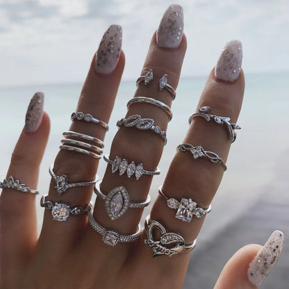 15Pcs Vintage Rings Set For Women Fashion Cross Floral Palm Pattern Crystal Geometric Rings Trendy Finger Jewelry Gifts New