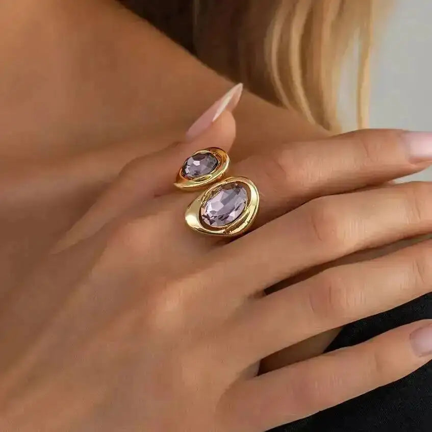 KunJoe Trendy Charm Acrylic Rhinestone Rings Women Vintage Luxury Metal Geometric Finger Ring Daily Wear Jewelry Accessorioes