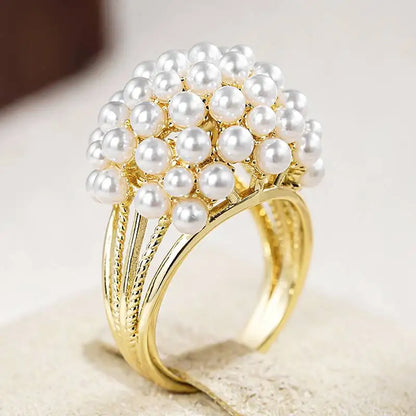 Huitan Elegant Women Rings Imitation Pearl Flower Shaped Romantic Wedding Engagement Anniversary Accessories Sweet Jewelry Gift