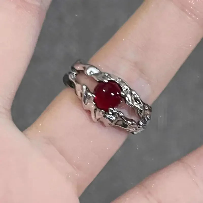 LATS 8pcs Irregular Red Crystal Heart Aesthetic Rings for Women Y2K Gothic Butterfly Spider Ring Creative Jewelry Accessories