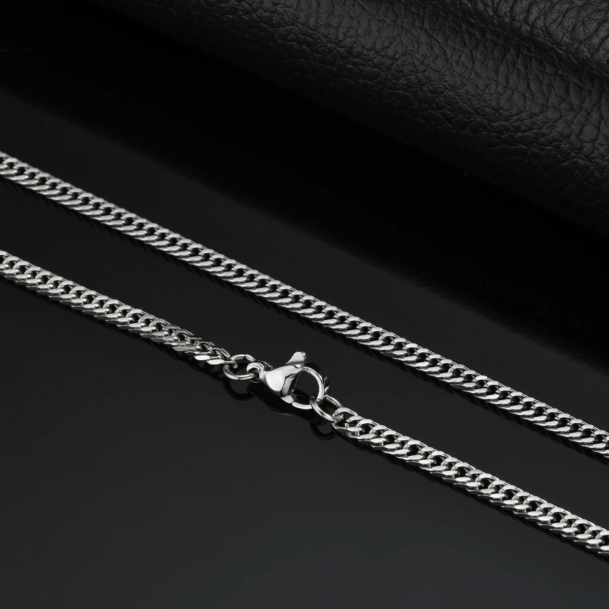 Punk Silver Color Chain Necklace for Men Women,Hip Hop Stainless Steel Braided Link Chokers,Classic Metal Jewelry Gift