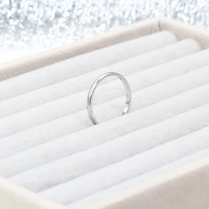Minimalist Women Men Width 2MM Slim Rings Stainless Steel IP Plating No Easy Fade Good Quality Cheap Jewelry Gift