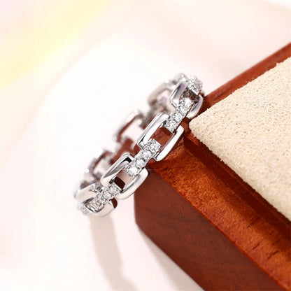 Huitan Classic Linked Designed Rings for Men/Women Wedding Bands Accessories with CZ Silver Color Couple Rings Eternity Jewelry