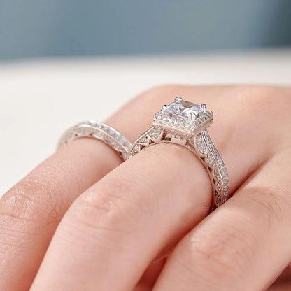 Newshe 2Pcs Genuine 925 Sterling Silver Moissanite /AAAAA Zircons Wedding Ring Set Halo Princess Cut Engagement Rings for Women