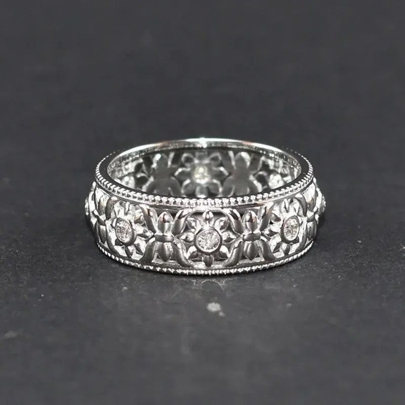 Huitan 2020 NEW Fashion Wedding Ring For Women Micro Paved Cubiz Zircon Finger Rings Female Engagement Jewelry Accessories