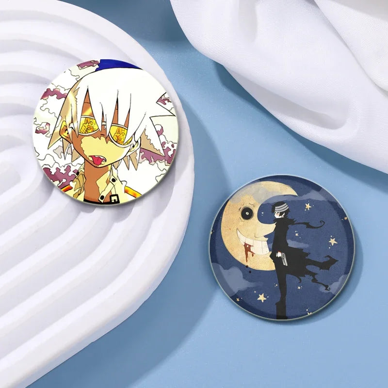 32/44/58MM Anime Soul Eater Pins Thompson Patricia Evans Soul Eater Albarn Maka Figure Icon Brooches Badge for Backpack Clothes