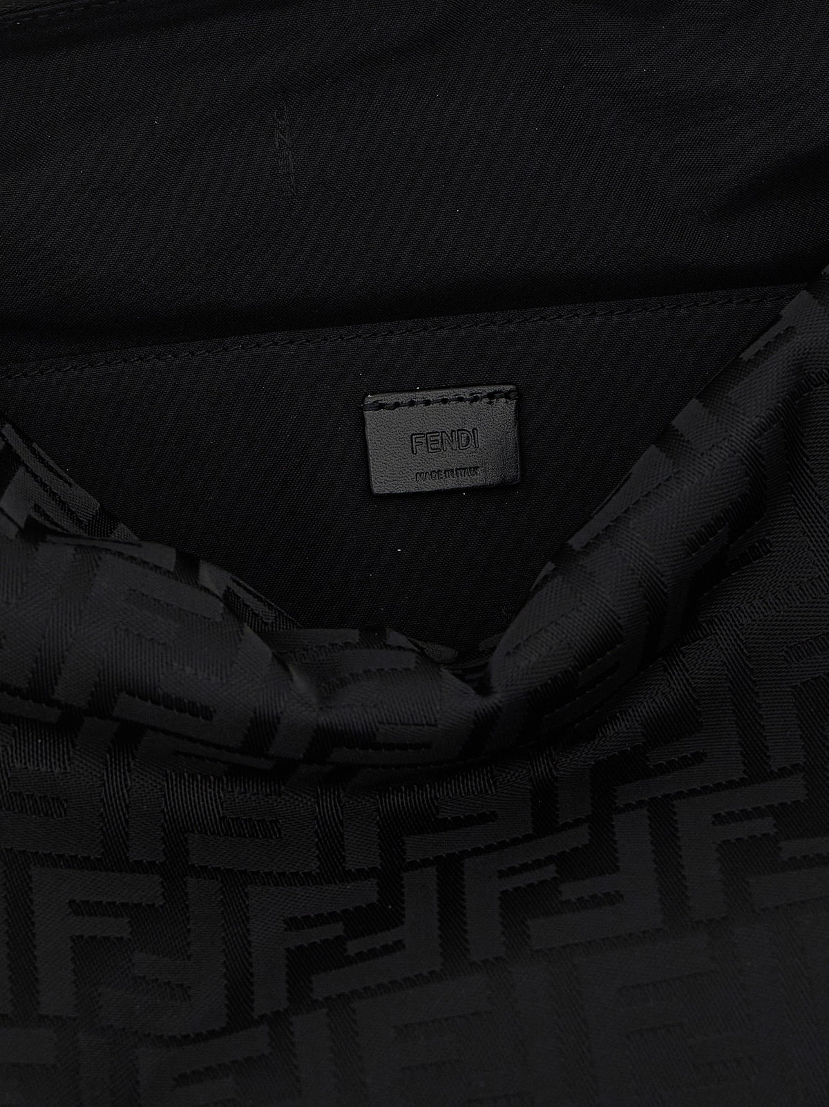 Fendi Black Polyamide Shoulder Bag - view 4