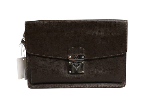 Louis Vuitton Belaia Clutch Taiga Leather